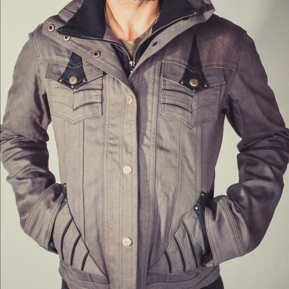 Anahatha designs men jacket . Leather and denim